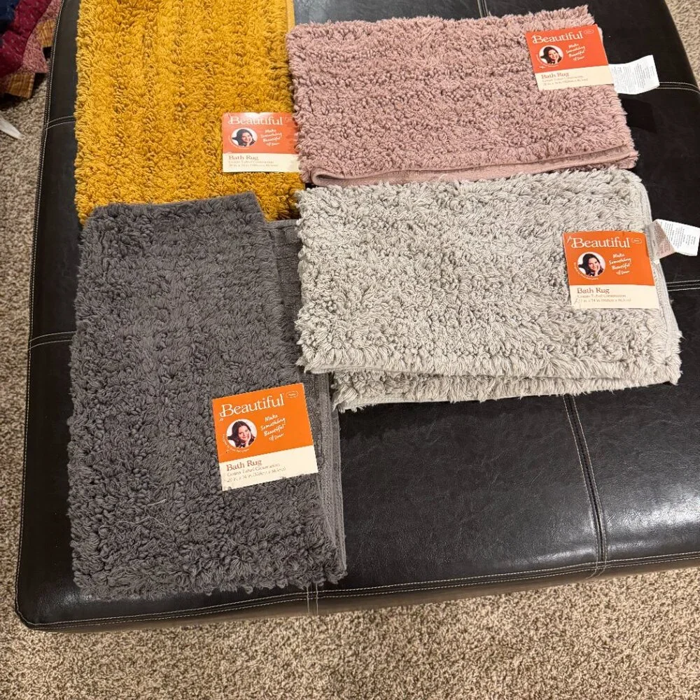 NEW Beautiful Home Cotton Bath Rug by Drew Barrymore 20”x34
